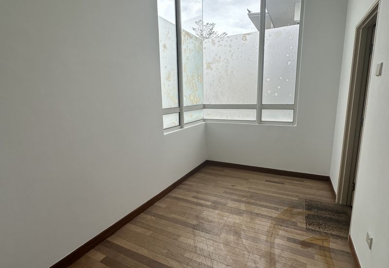 Casa Idaman, Setia Alam