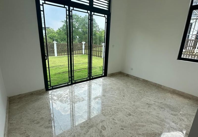 Straits of Heron @ Setia Eco Park