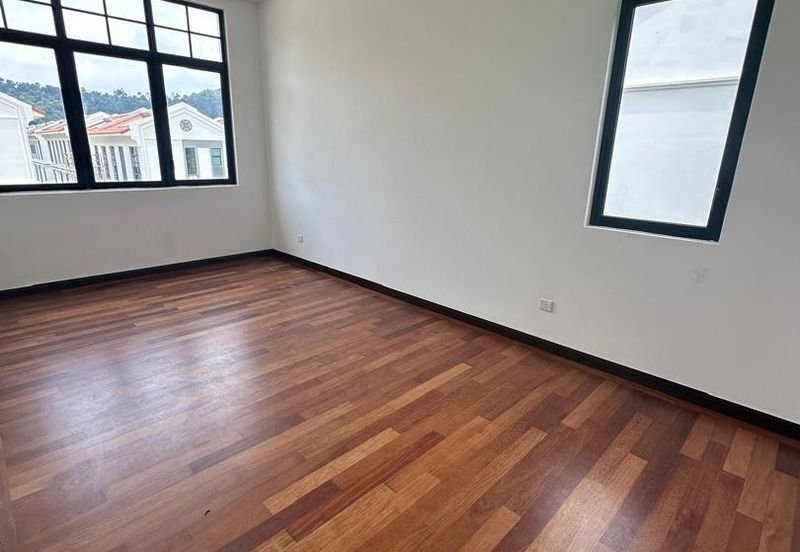 Straits of Heron @ Setia Eco Park