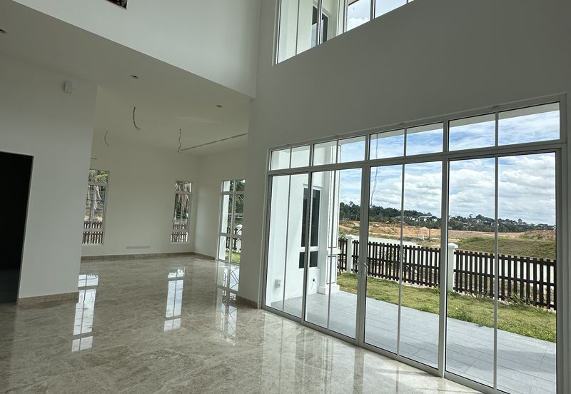 Straits of Heron @ Setia Eco Park