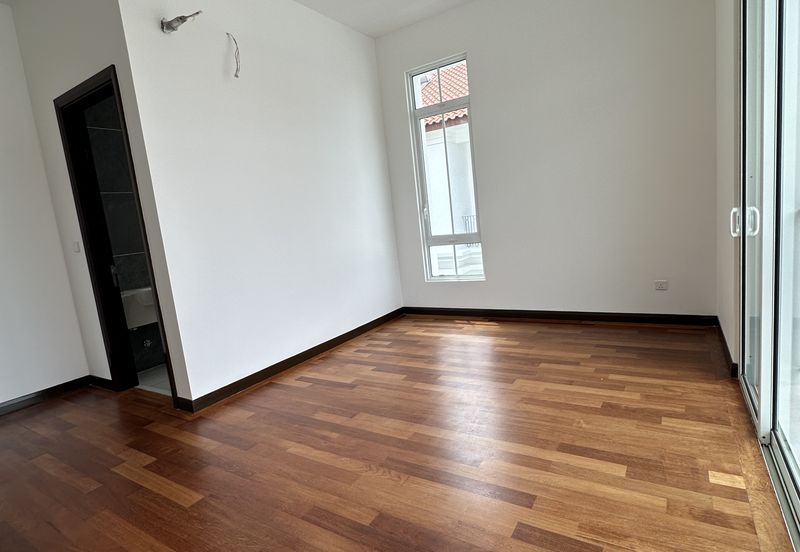 Straits of Heron @ Setia Eco Park