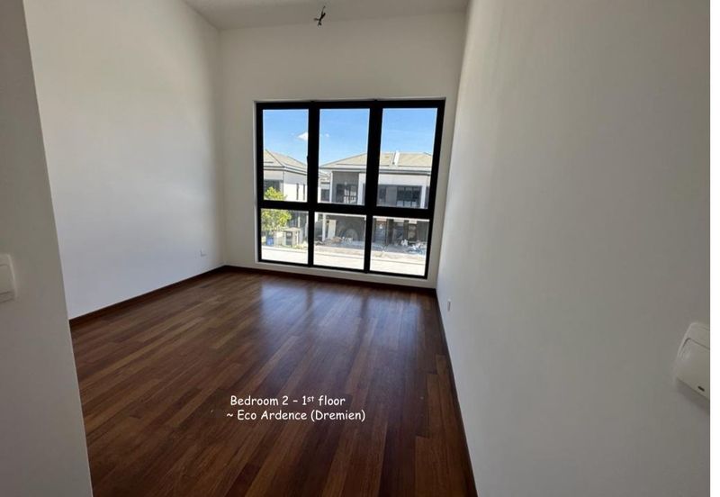 Dremien @ Eco Ardence