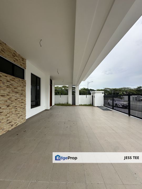 Casa Sutra, Setia Alam. Double Storey Bungalow for Sale. Side Land 20ft Potential for Extension., Selangor, Setia Alam/Alam Nusantara