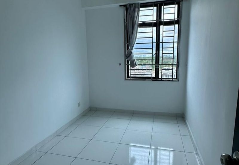 Sky Gardens Residences