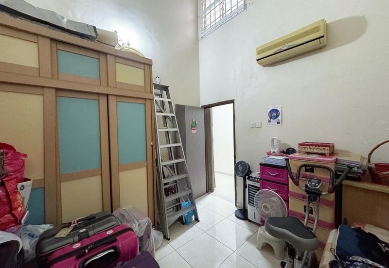 Taman Nusa Bestari 2