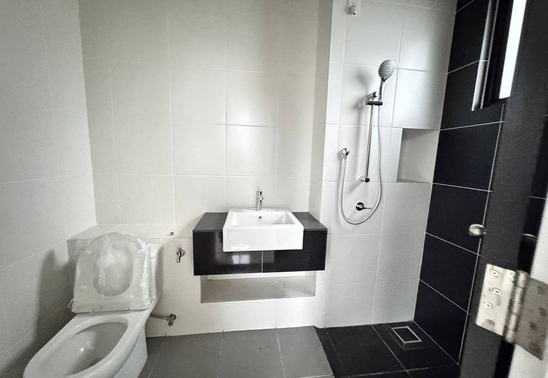 Tate Dalton @ Eco Botanic 2