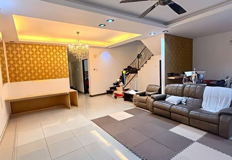 Dato Onn - Jalan Perjiranan  - Double Storey Terrace