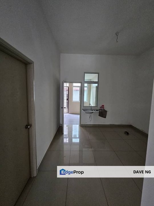 Bandar Putra Kulai - Spacious Double Storey Home, Johor, Kulai