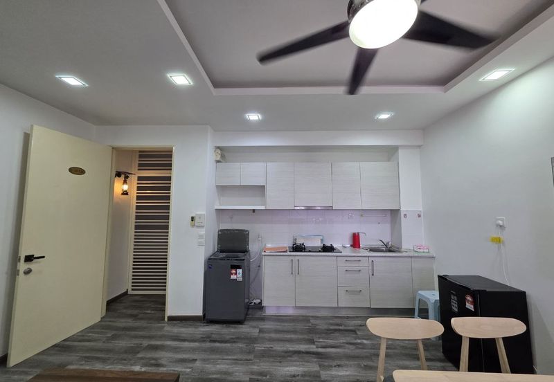 Dedaun Hijau (Greenfield Regency)