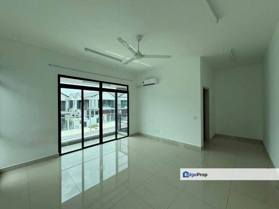 Laman Hijauan Aspira, Johor, Gelang Patah