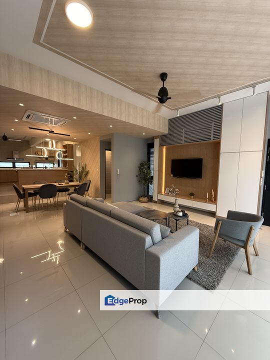 Gated & Guarded, Direct Lift Access, 10min to Bandar Utama & TTDI, 8min walking distance to LRT 3 Station, Selangor, Kayu Ara