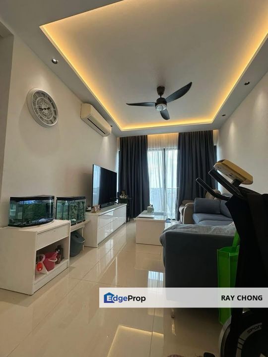 Corner Unit, 2 Covered Carparks (side-by-side), Low Floor, South Facing, Unblocked View, Great Privacy, Selangor, Bandar Damai Perdana