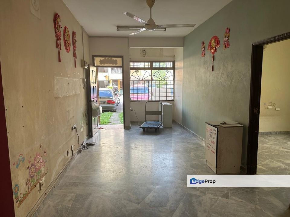 Apartment taman sri desa batu caves /ground floor, Selangor, Batu Caves 