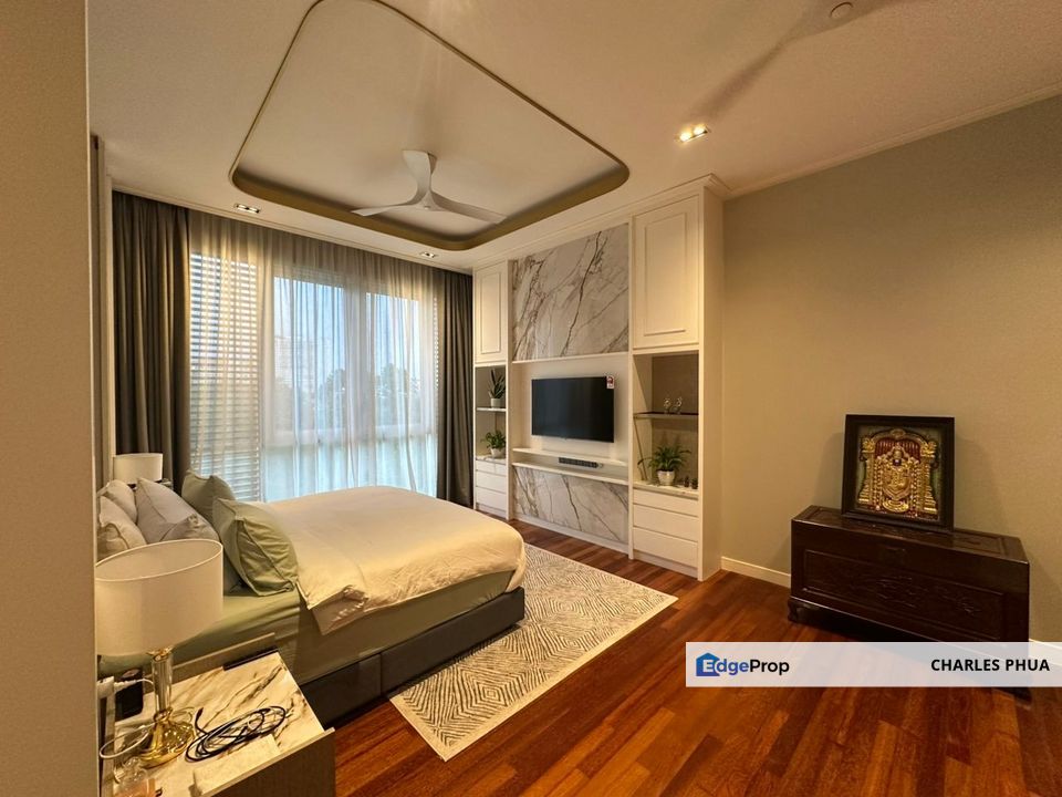 Villa unit, one of a kind !, Kuala Lumpur, Mont Kiara