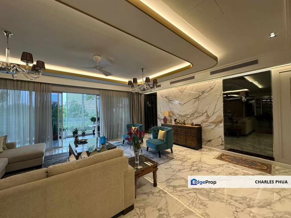 Villa unit, one of a kind !, Kuala Lumpur, Mont Kiara