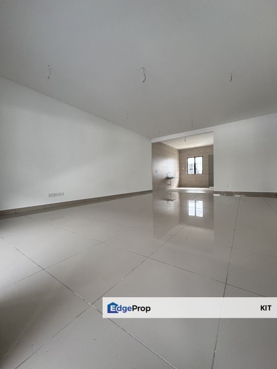 Brand New House @ Centre of Seremban 2 *Direct Owner*, Negeri Sembilan, Seremban