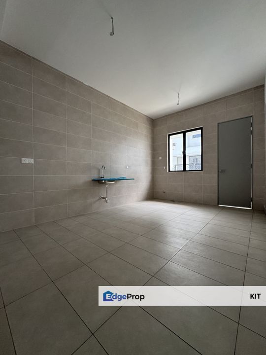 Brand New House @ Centre of Seremban 2 *Direct Owner*, Negeri Sembilan, Seremban