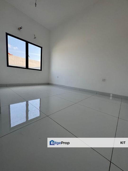 Phase H Hilltop 2 Storey Semi D Next To Aeon S2,Columbia Asia,Lotus S2, Negeri Sembilan, Seremban