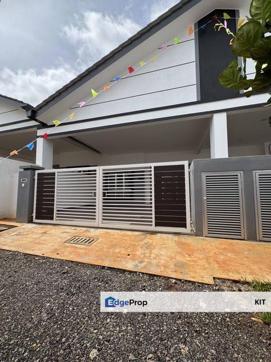 Taman Bandar Kuala Pilah 2 Single Storey Superlink For Sale Behind Hospital Kuala Pilah, Negeri Sembilan, Kuala Pilah