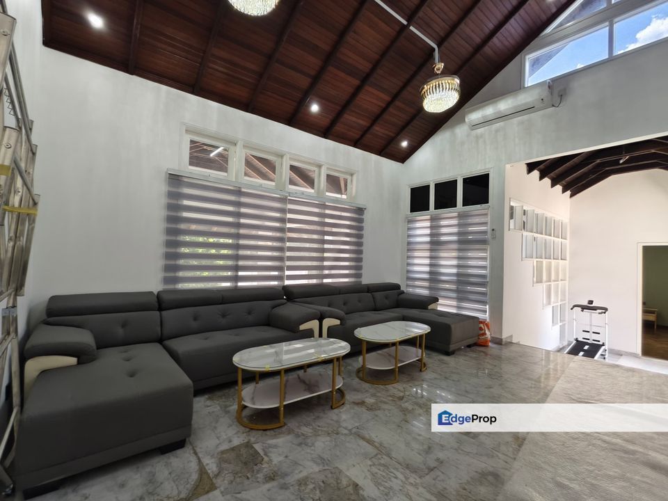 Stulang Laut Johor Bungalow House Fully Furnished Luxury Renovation, Johor, Johor Bahru