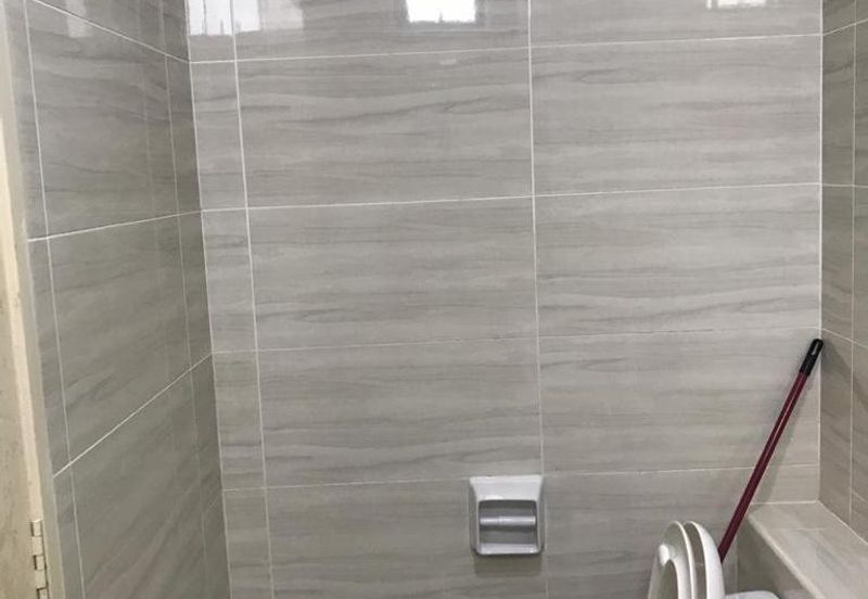 D'Summit Residences @ Kempas Utama