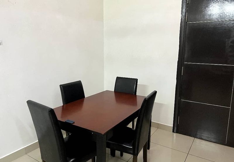 D'Summit Residences @ Kempas Utama