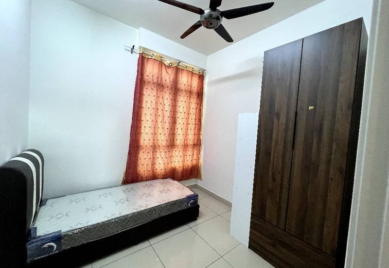 D'Summit Residences @ Kempas Utama