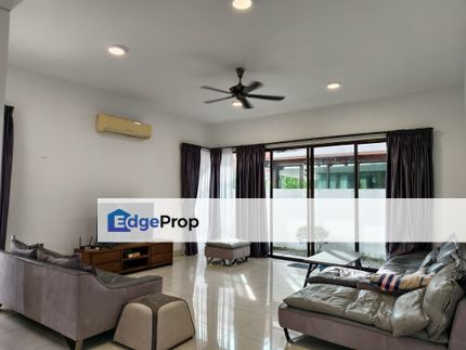 Golf West @ Horizon Hills Double Storey Link Bungalow (Legally Semi D) For Rent - Large Covered Balcony Fully Furnished with Quality Furniture, Johor, 