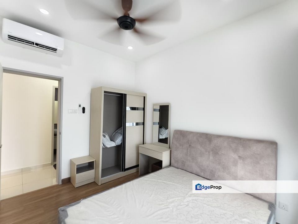 Senibong Cove Permas Jaya Lagoon Residence Fully Furnished Room For Rent, Johor, Masai