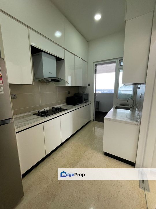 TriTower Residence @ JB Sentral For Rent - High Floor Unit and Walking Distance to CIQ, Johor, Johor Bahru