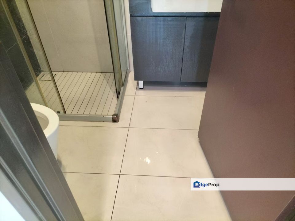 Bay Laurel Country Garden Danga Bay For Sale - Corner Lot 3Bed 2Bath 3Balcony High Floor Partially Seaview, Johor, Johor Bahru