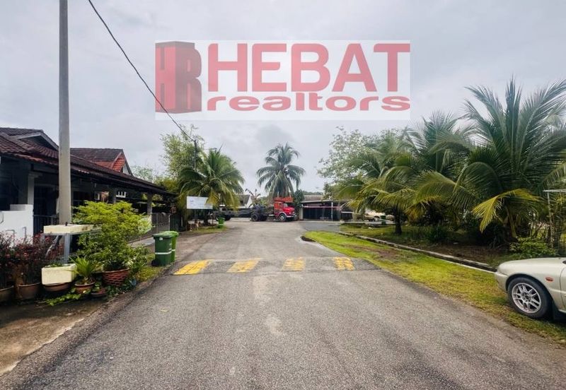 Siap Renovate Non Bumi Bendera Emas Mentakab