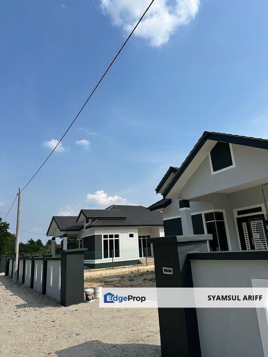 Rumah Banglo Tanah Luas Tanah Merah Kelantan, Kelantan, Tanah Merah