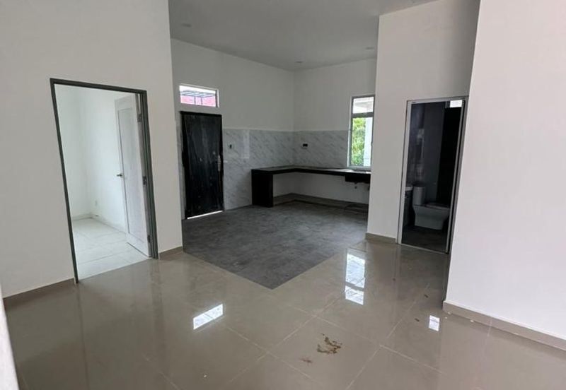 Rumah Banglo Tanah Luas Tanah Merah Kelantan