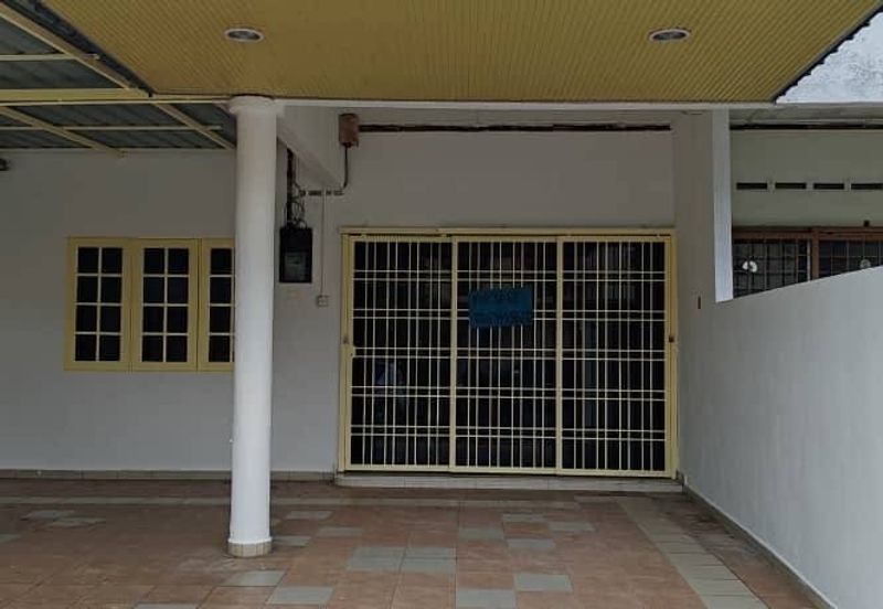 Rumah Reno Cantik Tengah Bandar Temerloh non Bumi