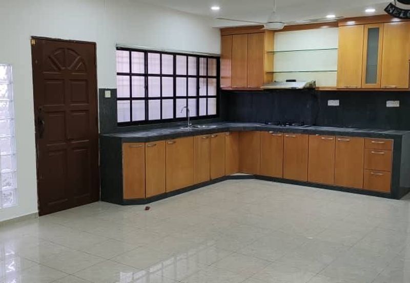 Rumah Reno Cantik Tengah Bandar Temerloh non Bumi