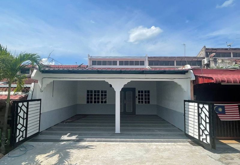 TAMAN SAGA, MENTAKAB