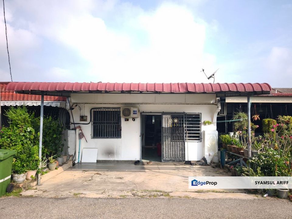 Rumah Belakang Masjid Bukit Bendera Mentakab, Pahang, Mentakab
