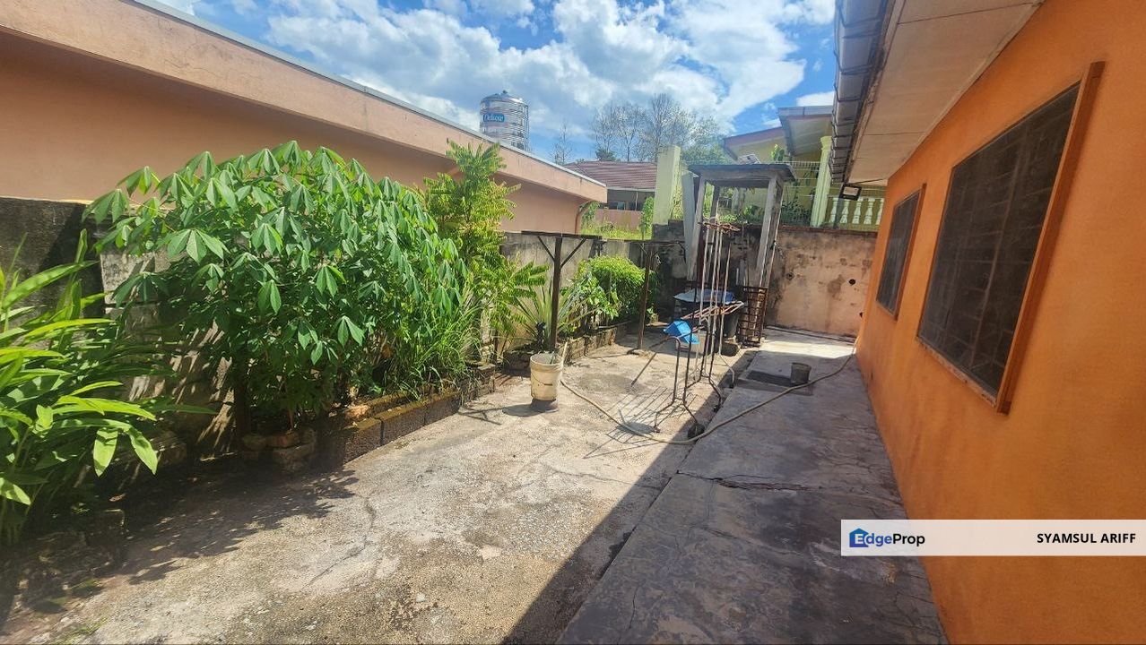 Rumah Taman Ada Tanah Tepi Di Cheroh Raub , Pahang, Raub