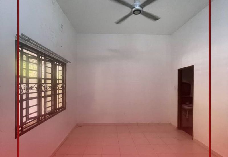 Rumad Ada Tanah Freehold Berserah Kuantan