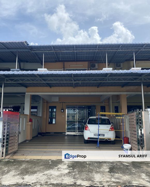 Rumah Cantik Siap Extend Depan Padang Merbau Bera, Pahang, Bera