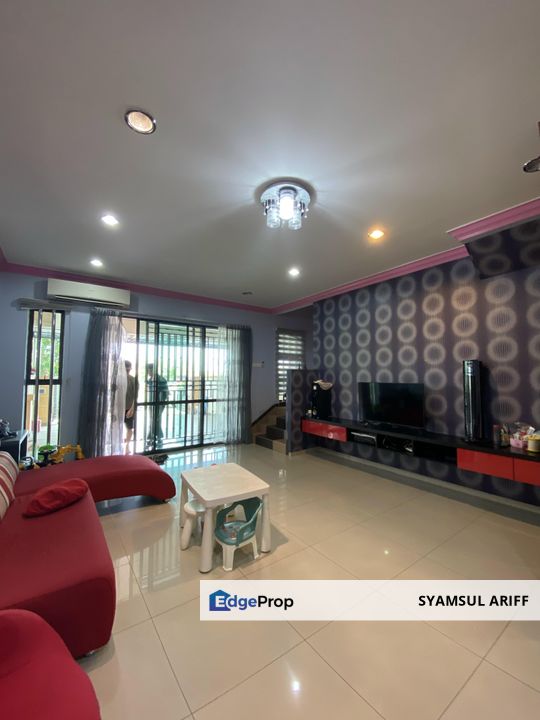 Rumah Cantik Siap Extend Depan Padang Merbau Bera, Pahang, Bera