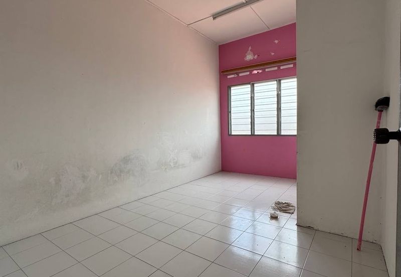 Rumah Taman Saga Mentakab