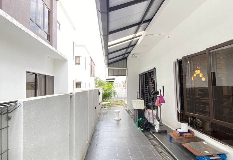 Rumah Luas Cantik Mewah Modern Semi D Temerloh