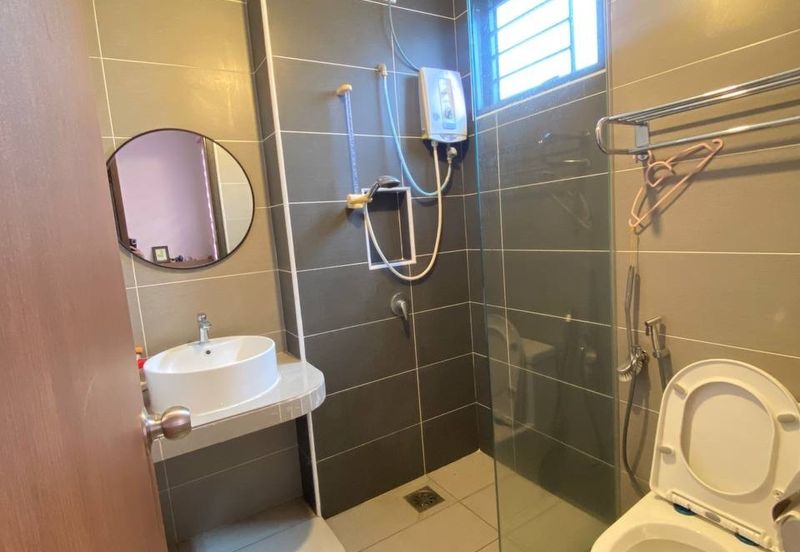 Rumah Luas Cantik Mewah Modern Semi D Temerloh