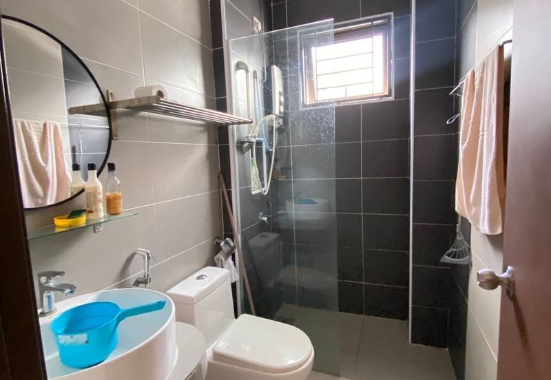 Rumah Luas Cantik Mewah Modern Semi D Temerloh