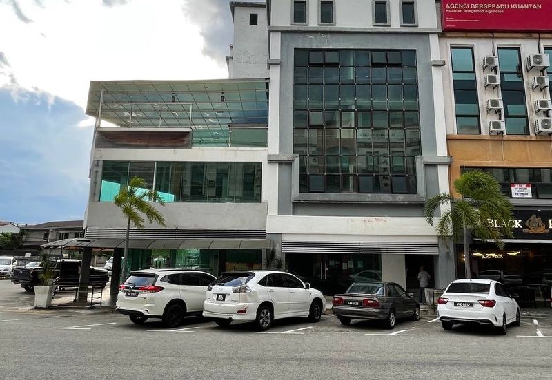 Hotel untuk diambil alih tengah bandar Kuantan