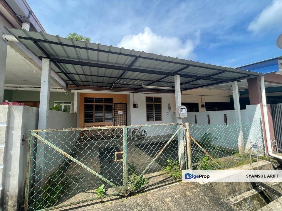 Rumah teres murah dekat bandar Maran , Pahang, 