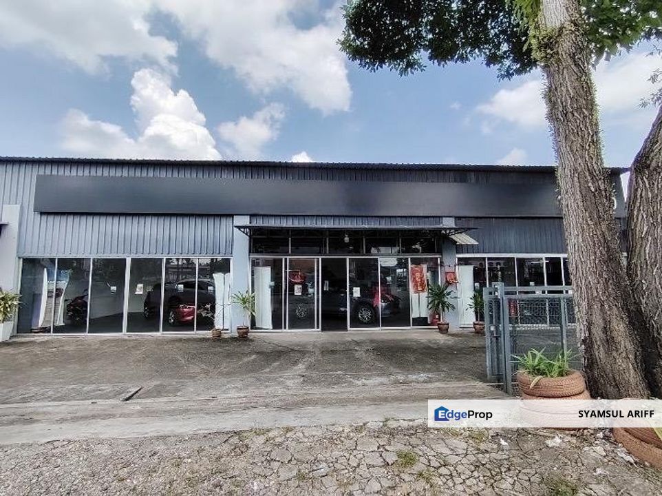 Kedai utk disewa tepi jalan tengah bandar temerloh, Pahang, Temerloh