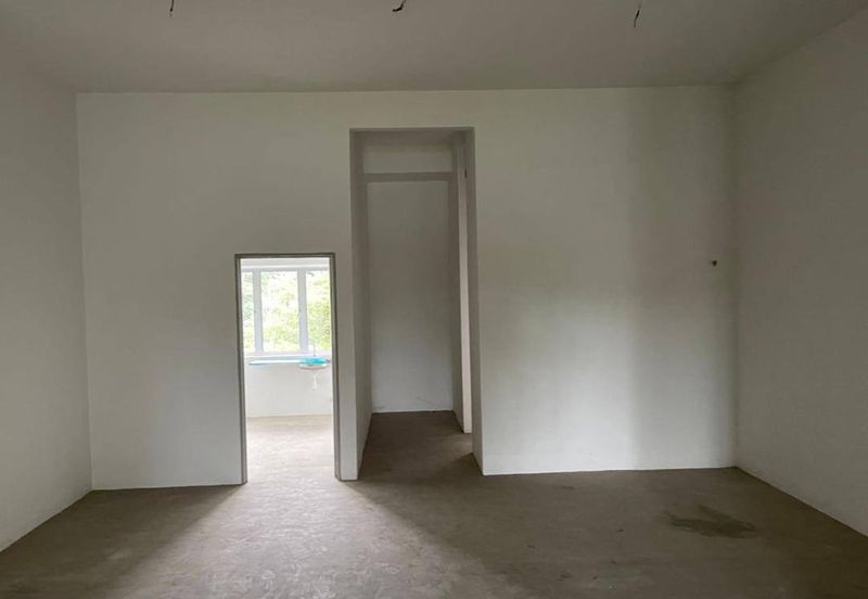 Lot kedai ROI tinggi utk dijual dekat bandar Bera